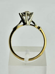 1092: Vintage Rare 18ct Mixed Gold Yellow Diamond Diamonds Ring- lovely combination