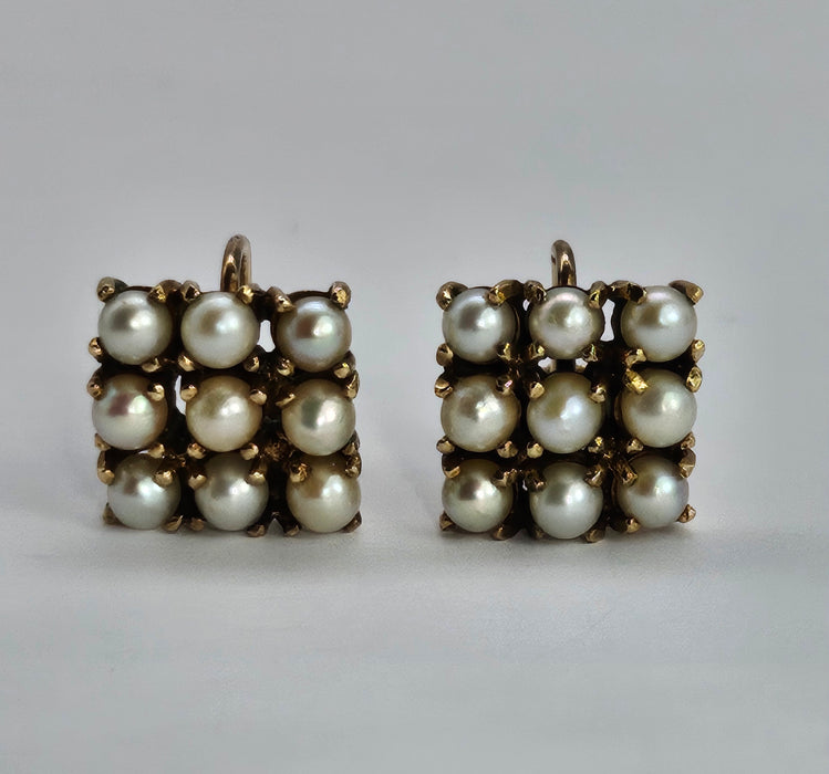 6490 Vintage: 9ct Yellow Gold Cultured Pearl Square Cluster Earrings
