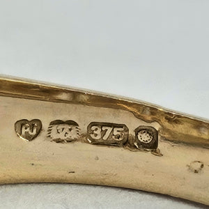 1139: Vintage: 9ct Gold 25 Diamonds Openwork Ring- sparkling symmetry
