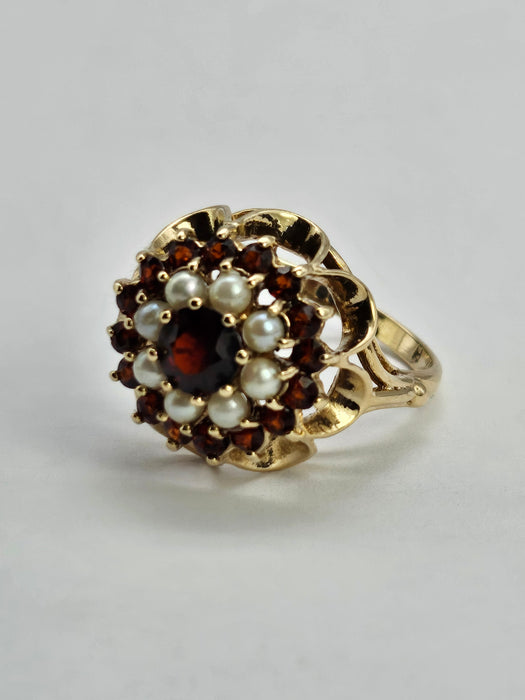 Vintage: 9ct Yellow Gold Garnet & Seed Pearl Flower Head Cluster Ring — From 1973