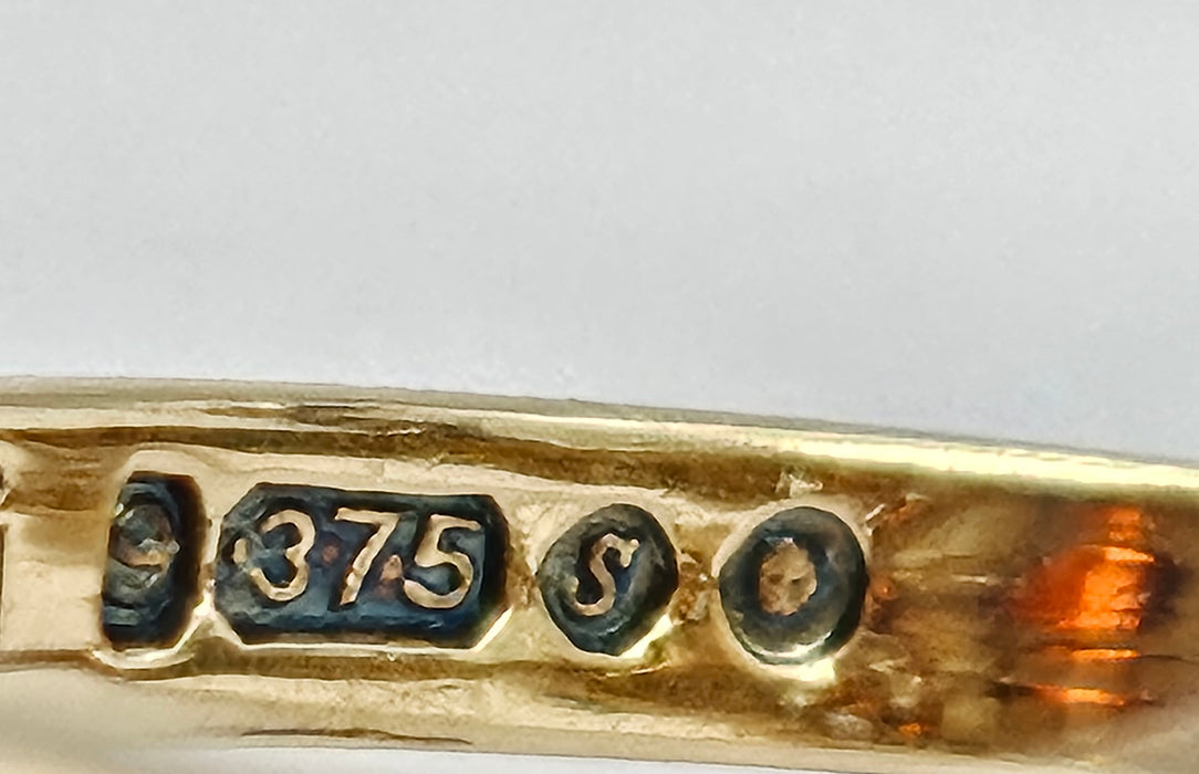 Vintage: 9ct Yellow Gold Garnet & Seed Pearl Flower Head Cluster Ring — From 1973