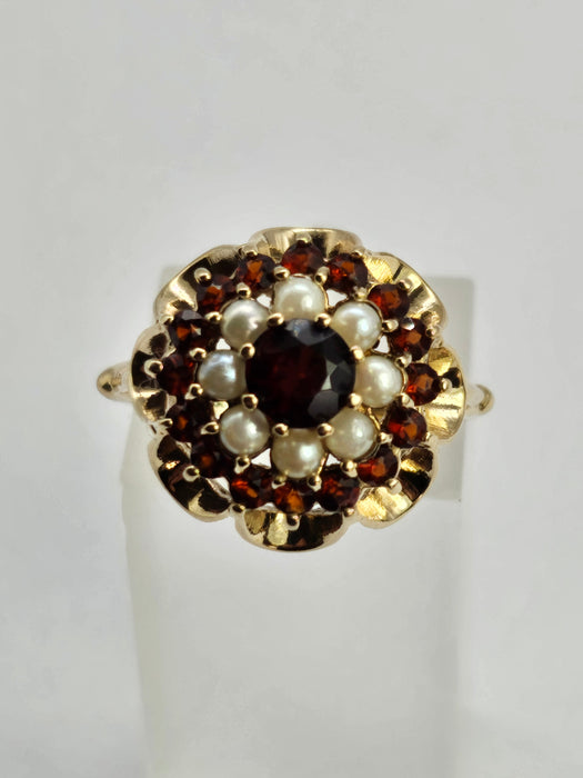 Vintage: 9ct Yellow Gold Garnet & Seed Pearl Flower Head Cluster Ring — From 1973