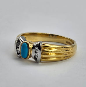 1204: Vintage: 18ct Gold Turquoise Diamonds Dress Ring- Lovely symmetry, statement weight