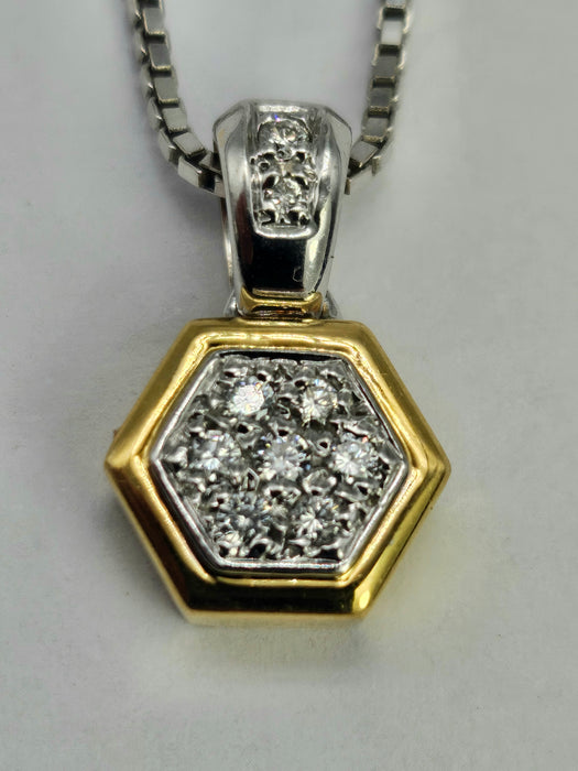 1209: Vintage: 18ct Yellow & White Gold Necklace Hexagonal Diamonds Pendant -