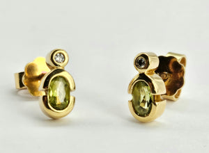1177: Vintage: 18ct Gold Tsavorite (Green Garnet) Diamond Earrings- superb