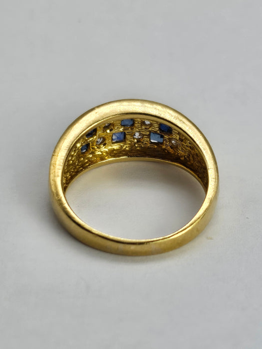 6510 Vintage: 18ct Yellow Gold Blue Sapphire & Diamond Chequerboard Half Hoop Ring