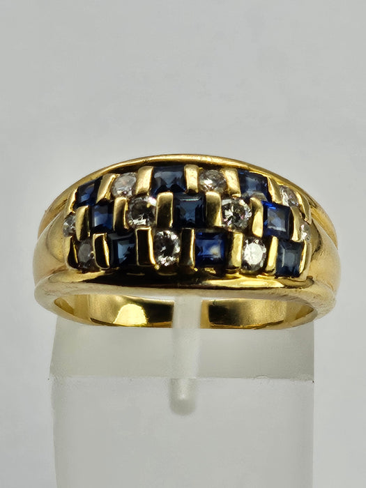 6510 Vintage: 18ct Yellow Gold Blue Sapphire & Diamond Chequerboard Half Hoop Ring