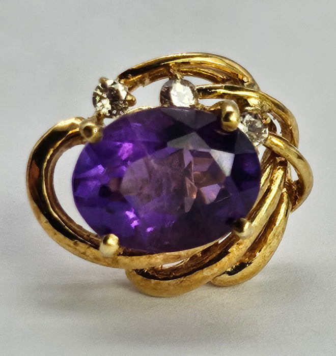 1196: Vintage: 18ct Gold Deep Purple Amethyst Diamond Earrings - LUSH