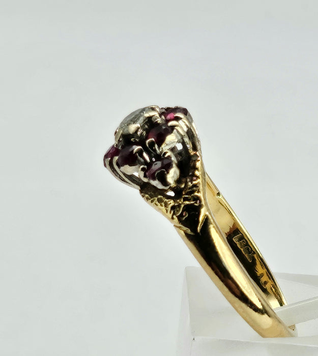 1206 Vintage: 18ct Yellow Gold Ruby & Diamond Cluster Ring