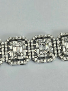 1198:   Exquisite: 14ct White Gold 5.75ct Diamond Bracelet- VS Clarity