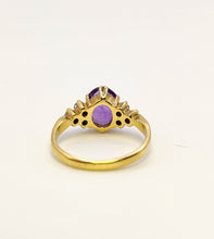 Cargar imagen en el visor de la galería, 1086 :Vintage: 18ct Gold Purple Amethyst 6 Diamonds Trefoil Set Ring- Gorgeous
