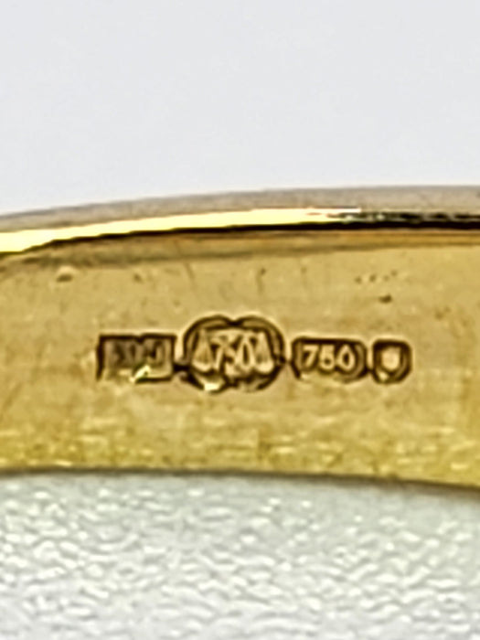 1091: Vintage: 18ct Gold 16 Diamonds Dress Ring- High Calibre,, natural diamonds