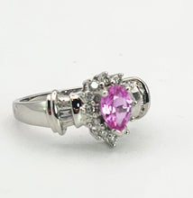 Cargar imagen en el visor de la galería, 1181: Vintage: 14ct White Gold Pink Sapphires 18 Diamonds Cocktail Ring- sparkling beauty
