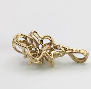 1223: Vintage: 9ct Gold White Opals Diamonds Cluster Pendant- lovely combination