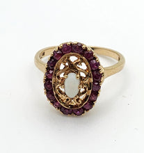 Load image into Gallery viewer, 0987: Vintage 16 Garnets Cabochon White Opal Openwork Ring
