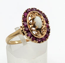 Load image into Gallery viewer, 0987: Vintage 16 Garnets Cabochon White Opal Openwork Ring
