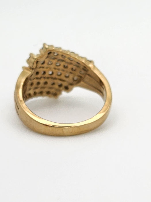 1082: Vintage: 9ct Gold 35 Champagne Diamonds (1ct) Cocktail Ring- sparkling beauty