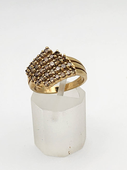 1082: Vintage: 9ct Gold 35 Champagne Diamonds (1ct) Cocktail Ring- sparkling beauty