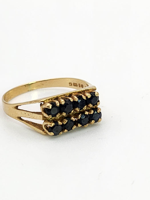 1083: Vintage: 9ct Gold 8 French Blue Sapphires Geometric Set Ring