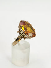 Cargar imagen en el visor de la galería, 1090: Vintage: Rare; 9ct Gold Yellow Sapphires Statement Ring Date-Mark 1978
