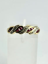 Cargar imagen en el visor de la galería, 1165: Vintage: 9ct Gold Rubies Diamonds Dress/Stacker Ring - sparkling symmetry
