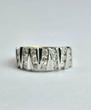 Cargar imagen en el visor de la galería, 1228: Vintage: 9ct Yellow &amp; White Gold 21 Full Cut Diamonds Ring- natural, sparkling beauty,
