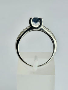 1444: Vintage: 18ct White Gold French Blue Sapphire Diamonds Dress Ring- exquisite