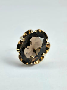 1117: Vintage: 9ct Gold Smokey/Cognac Quartz Ring- From 1972