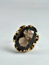 Cargar imagen en el visor de la galería, 1117: Vintage: 9ct Gold Smokey/Cognac Quartz Ring- From 1972
