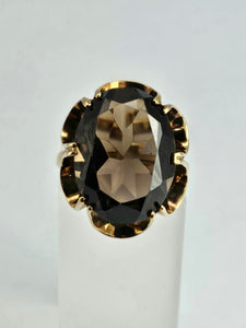 1117: Vintage: 9ct Gold Smokey/Cognac Quartz Ring- From 1972