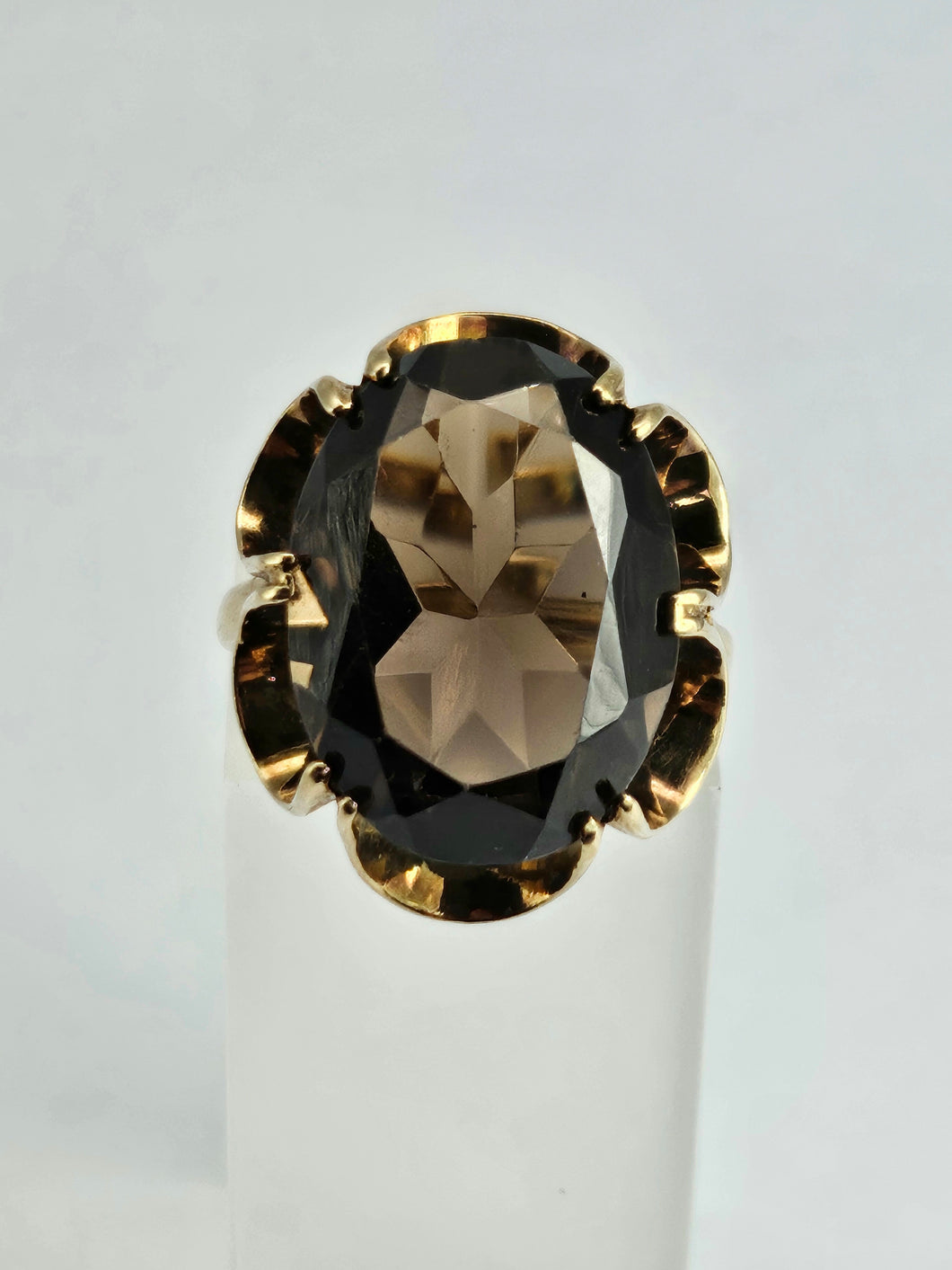 1117: Vintage: 9ct Gold Smokey/Cognac Quartz Ring- From 1972