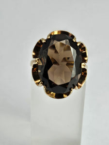 1117: Vintage: 9ct Gold Smokey/Cognac Quartz Ring- From 1972