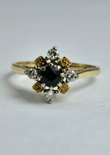 Cargar imagen en el visor de la galería, 1401: Vintage: 18ct Gold French Blue Sapphire Diamonds Flower Head Ring
