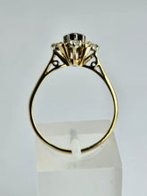 Cargar imagen en el visor de la galería, 1401: Vintage: 18ct Gold French Blue Sapphire Diamonds Flower Head Ring
