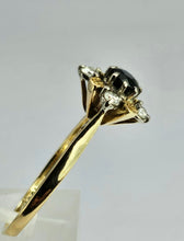 Cargar imagen en el visor de la galería, 1401: Vintage: 18ct Gold French Blue Sapphire Diamonds Flower Head Ring

