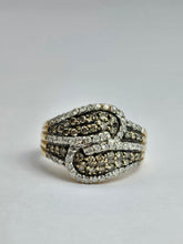 Cargar imagen en el visor de la galería, 1440:  Vintage;: Statement 9ct Gold Champagne White Diamonds Cocktail Ring- FAB
