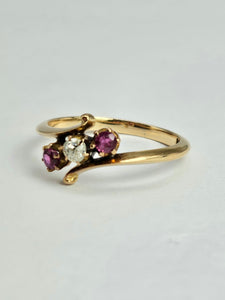 1442: Vintage; 18ct Gold Ruby Diamonds Three Stone Ring