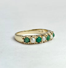 Cargar imagen en el visor de la galería, 0843: Vintage: 14ct Gold Turquoise Pearls Half-Eternity/ Stacker Ring
