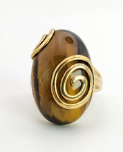 Load image into Gallery viewer, 6008: Vintage: 9ct Gold Large Oval Tiger&#39;s Eye Cocktail Ring- outrageous
