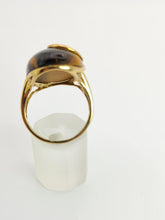 Load image into Gallery viewer, 6008: Vintage: 9ct Gold Large Oval Tiger&#39;s Eye Cocktail Ring- outrageous
