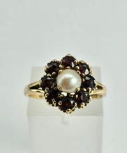 Load image into Gallery viewer, 1169: Vintage: 9ct Gold 8 Rich Red Garnets Pearl Flower Head Ring- From 1965

