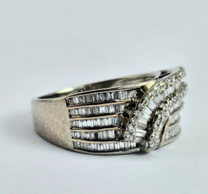 1183: Vintage: 18ct White Gold Baguette Diamonds (1.09ct) Statement Ring- spectacular