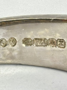 1183: Vintage: 18ct White Gold Baguette Diamonds (1.09ct) Statement Ring- spectacular