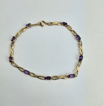 Load image into Gallery viewer, 1220: Vintage: 9ct Gold Amethysts Link Bracelet- tastefully understated

