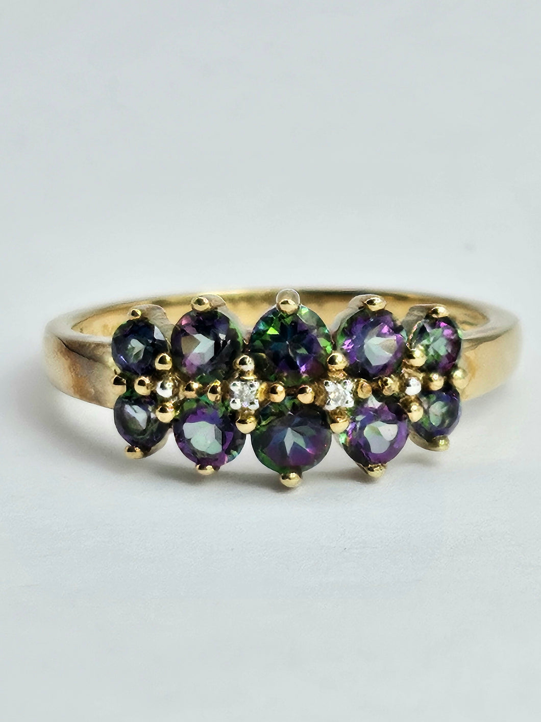 1432: Vintage: Rare: 9ct Gold Caribbean Topaz Diamonds Dress Ring