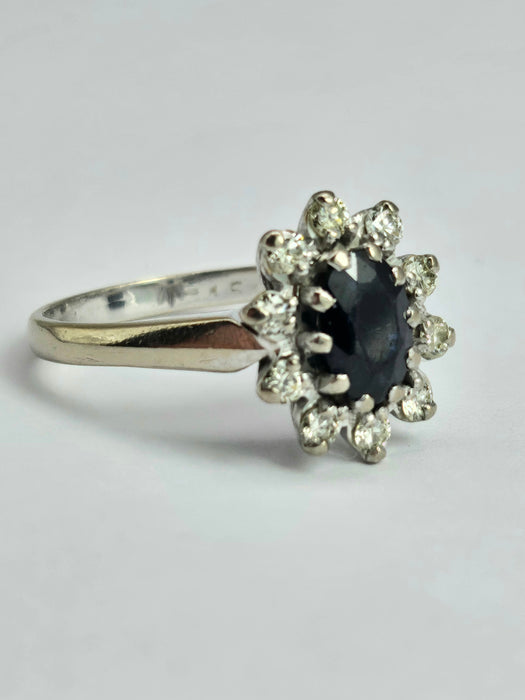 1469: Vintage: 18ct White Gold French Blue Sapphire Diamonds Diana Cluster Ring