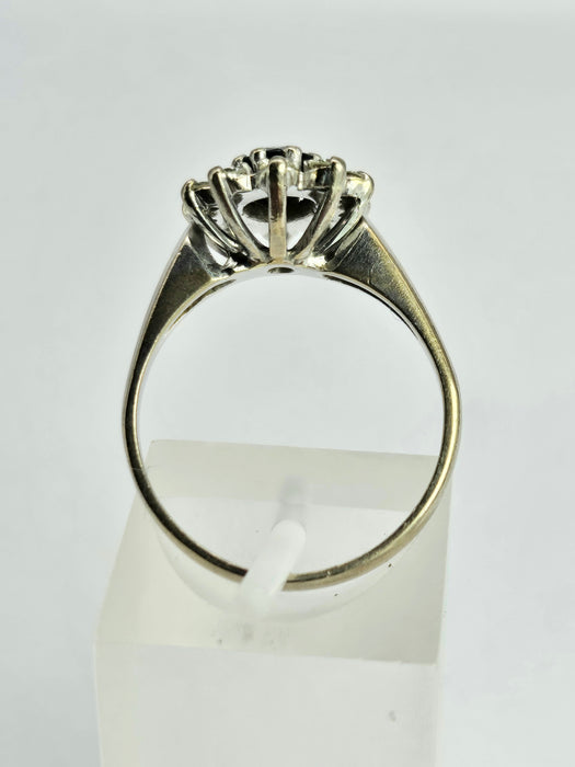 1469: Vintage: 18ct White Gold French Blue Sapphire Diamonds Diana Cluster Ring