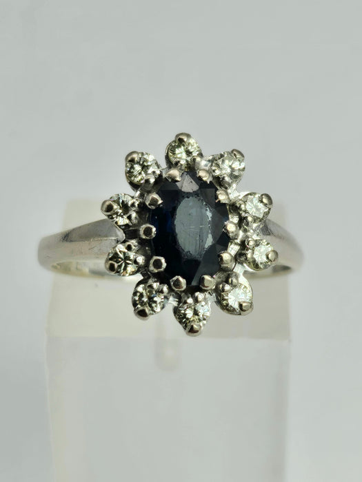 1469: Vintage: 18ct White Gold French Blue Sapphire Diamonds Diana Cluster Ring
