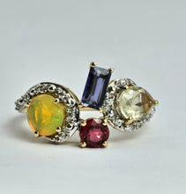 Load image into Gallery viewer, 1213: Vintage: 9ct White Gold Abstract Cocktail Cluster Ring- outrageous

