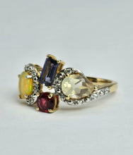 Load image into Gallery viewer, 1213: Vintage: 9ct White Gold Abstract Cocktail Cluster Ring- outrageous
